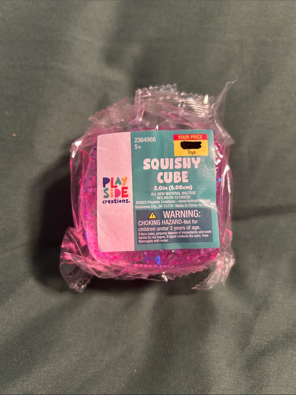 Squishy Glitter Cube Pink